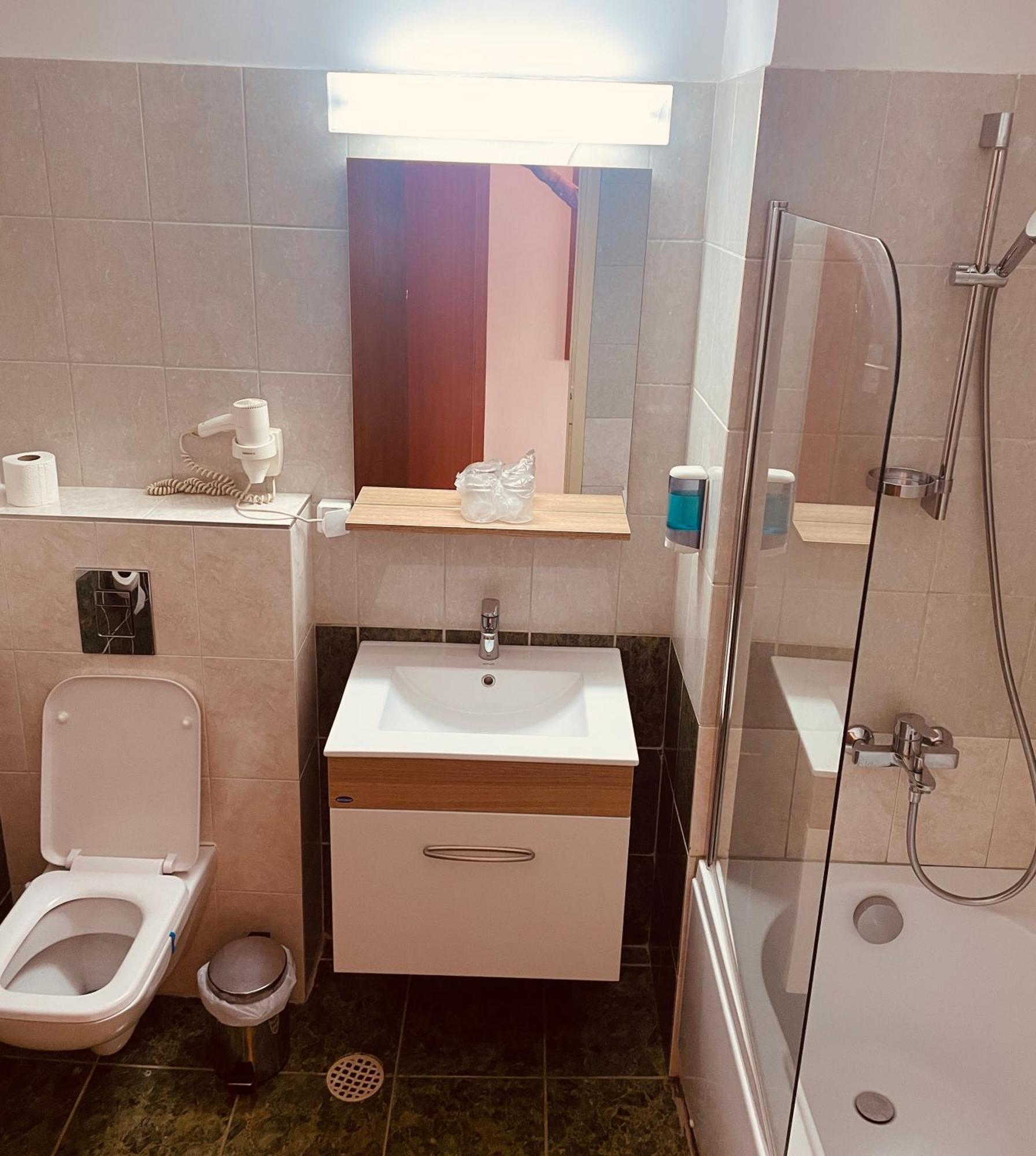 Hotel Moldova Bîrlad Eksteriør billede